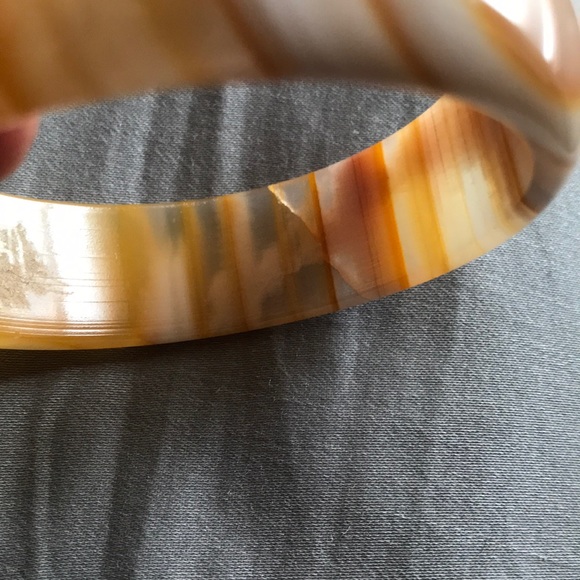 ✨Yellow agate bangle✨ - Picture 4 of 4